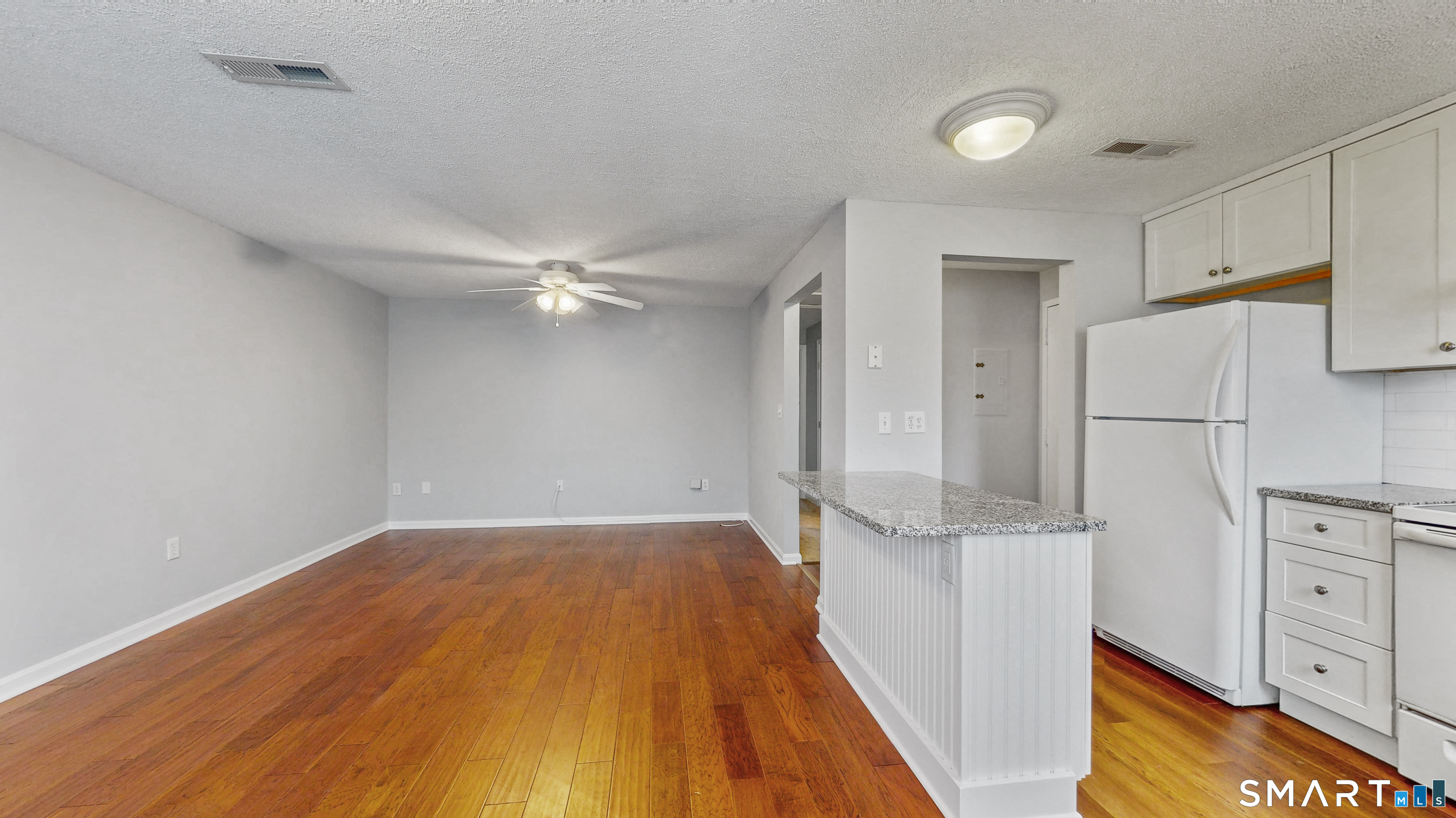 115 Carriage Path South 115