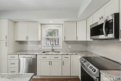 Tiny photo for 2415 Shepard Avenue #23, Hamden, CT 06518 (MLS # 24165824)