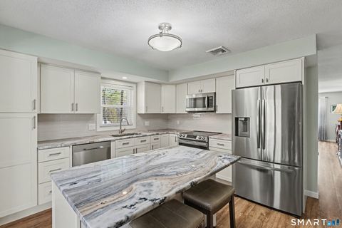 Tiny photo for 2415 Shepard Avenue #23, Hamden, CT 06518 (MLS # 24165824)