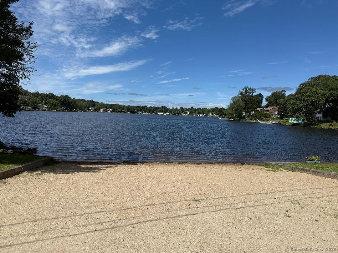 217 Lake Plymouth Boulevard