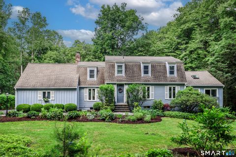 Homes For Sale - 3 Deerfield Road<br/> Brookfield, CT 06804