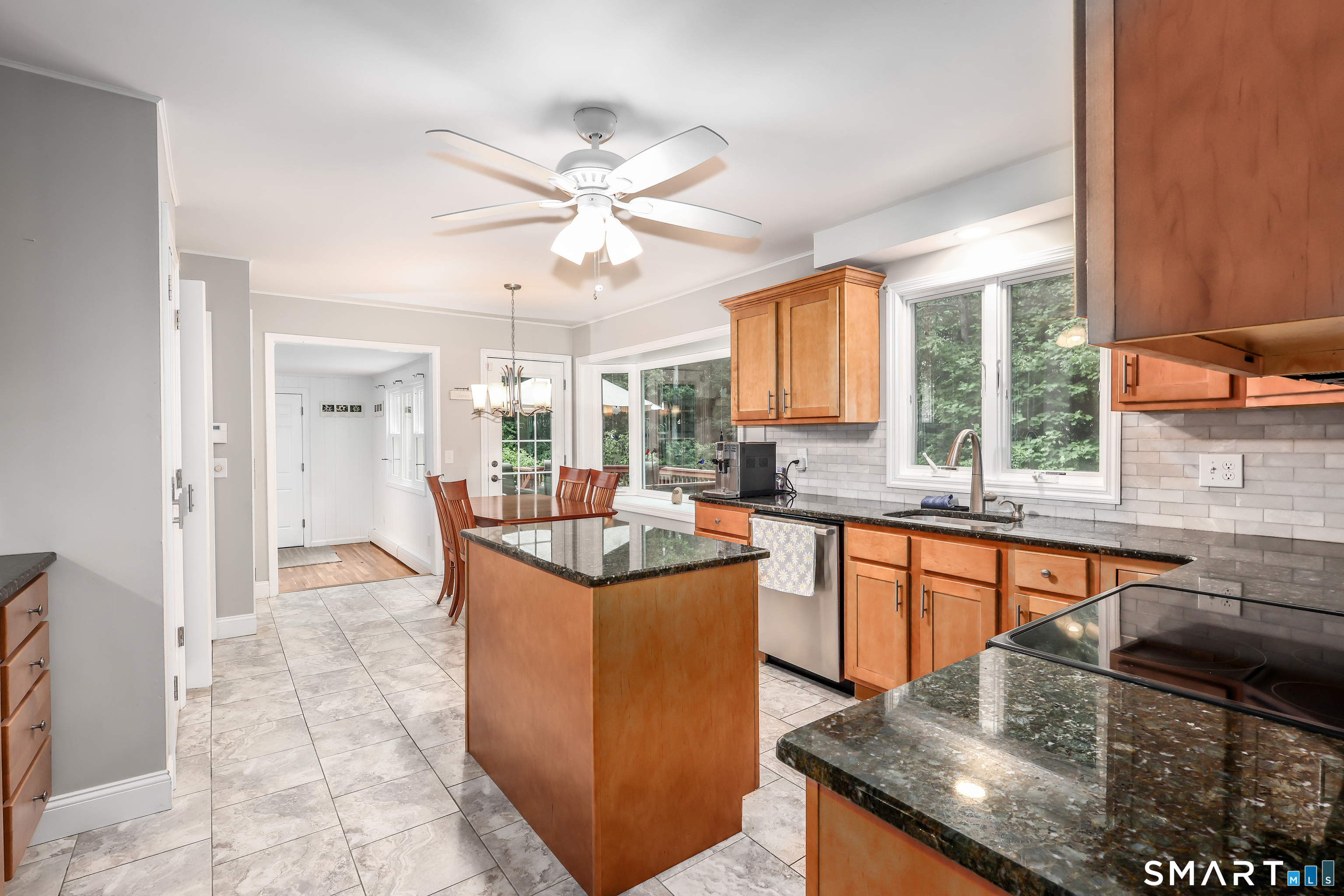 3 Deerfield Road