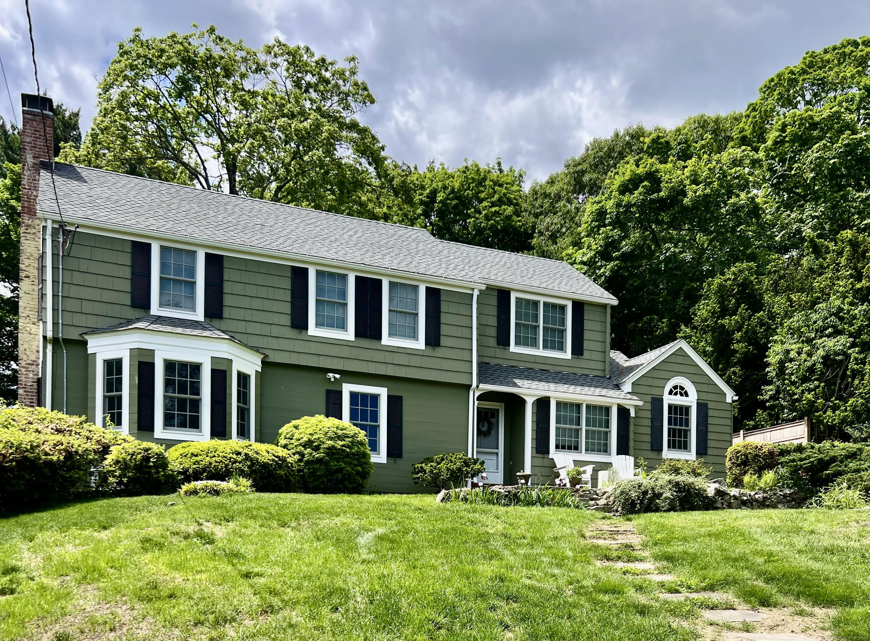 88 Five Mile River Road