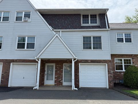 240 Burlington Avenue APT 25, Bristol, CT 06010 - #: 24095838