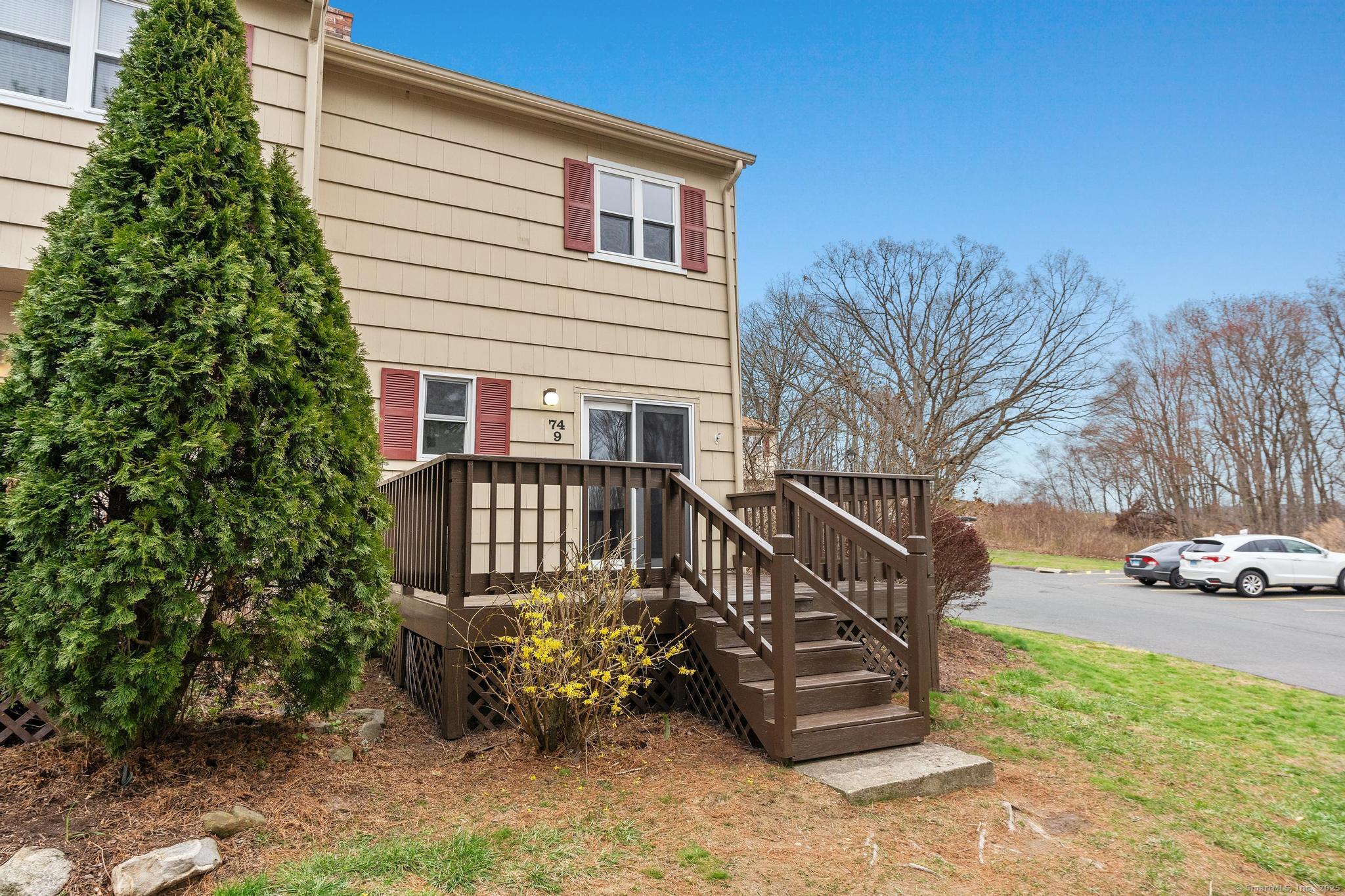 74 Round Tree Drive #9, Naugatuck, Connecticut image 30