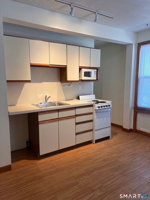 Multifamily For Rent - 49 Ledyard Avenue #1<br/> Groton, CT 06340