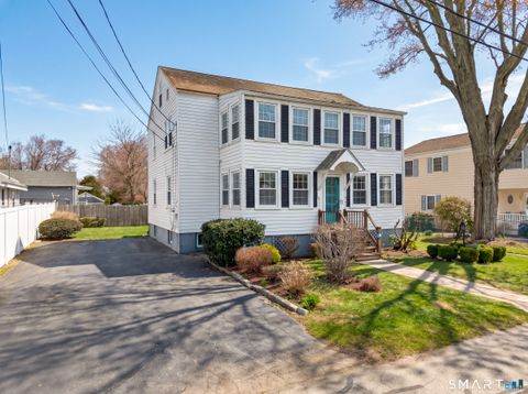 Photo of 10 Old Colony Road, Old Lyme, CT 06371 (MLS # 24167070)