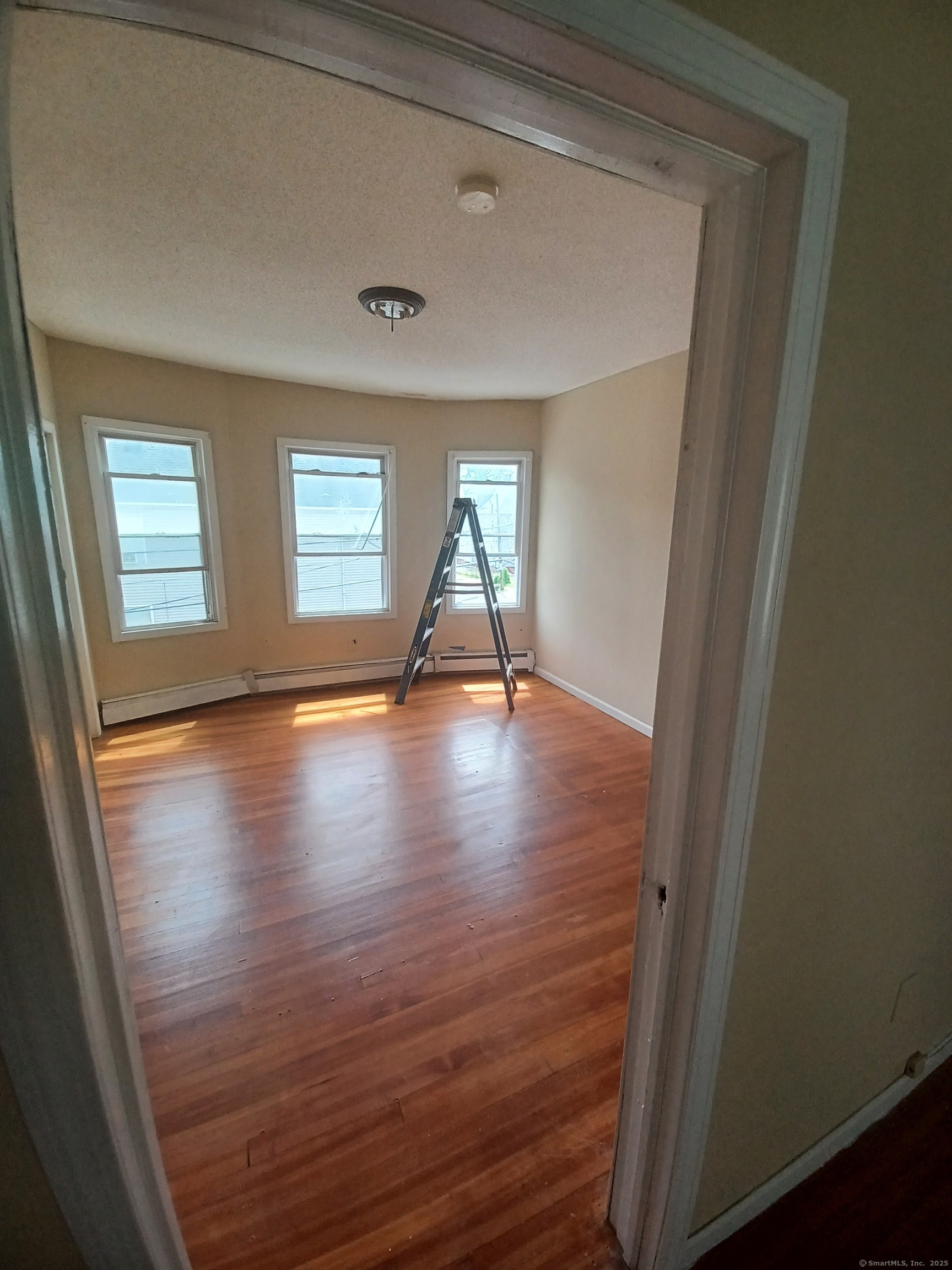 Hartford, Connecticut 06120, United States, 9 Bedrooms Bedrooms, ,3 BathroomsBathrooms,Residential,Active,143674