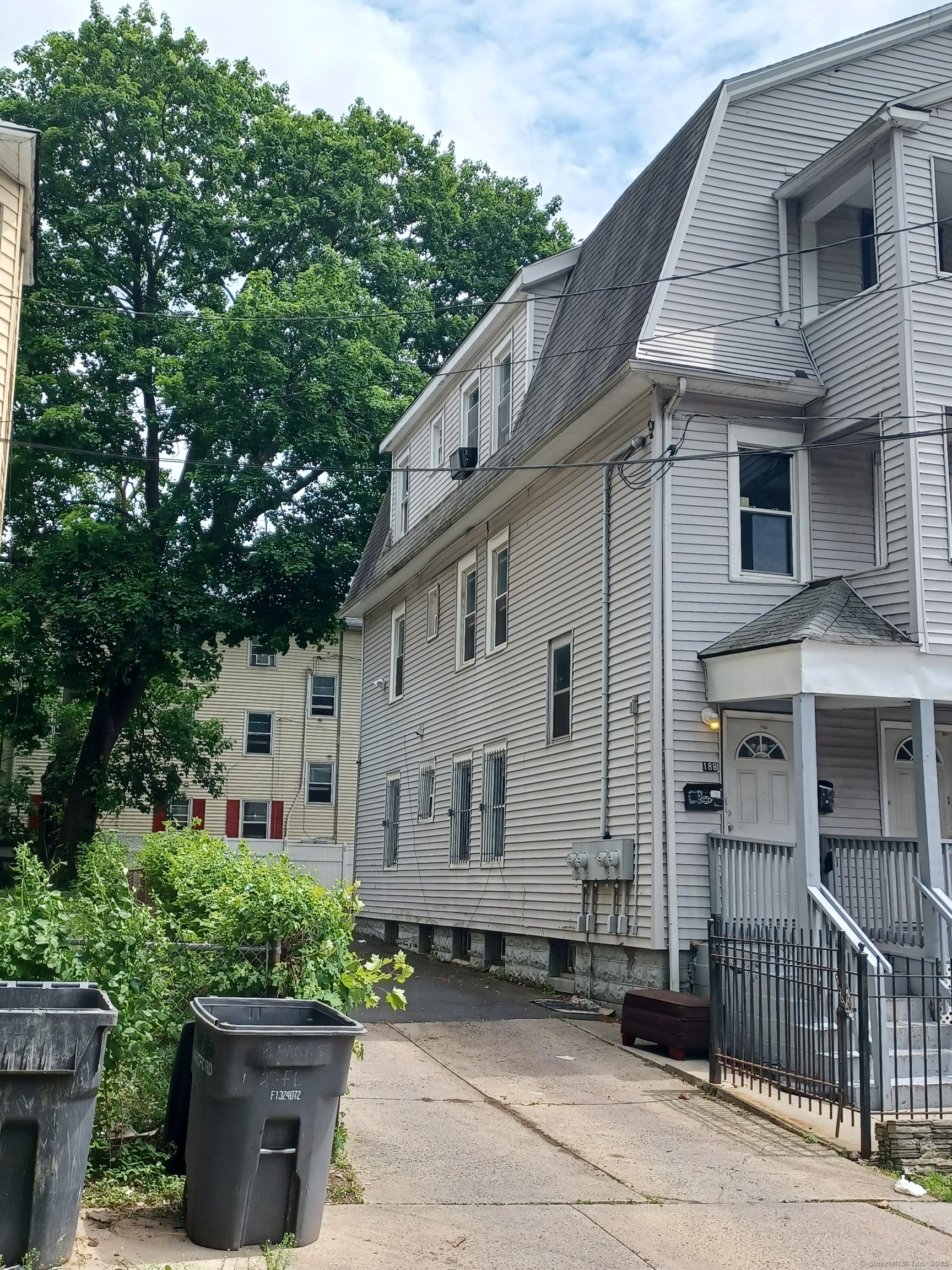 186 Brook Street