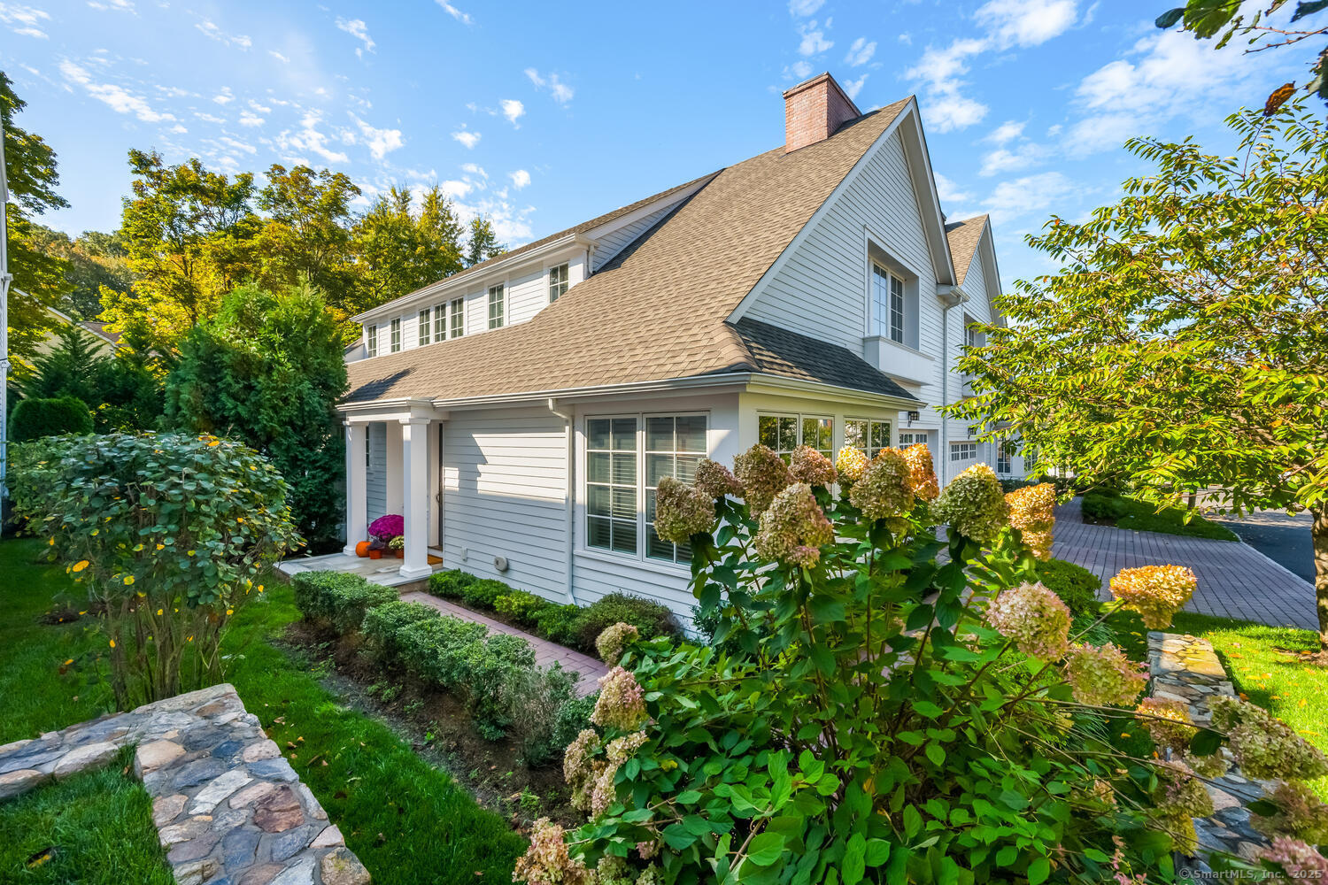 72 Kensett Lane