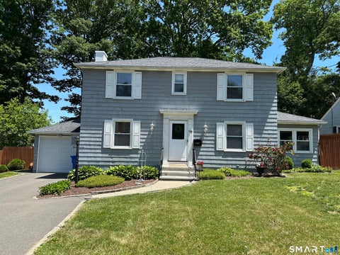 Homes For Sale - 798 Cooke Street<br/> Waterbury, CT 06710