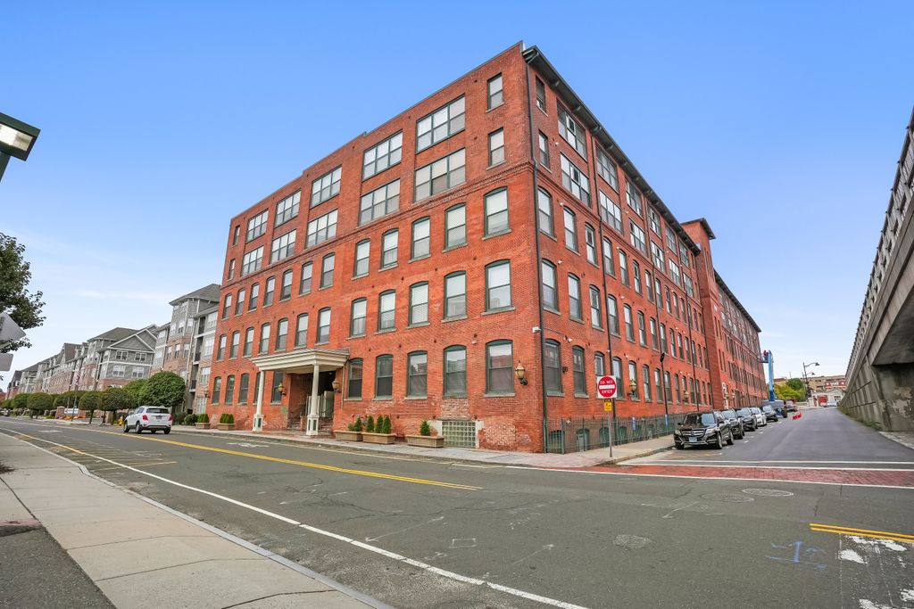 Photo of 145 Canal Street #10, Shelton, CT 06484 (MLS # 24132652)