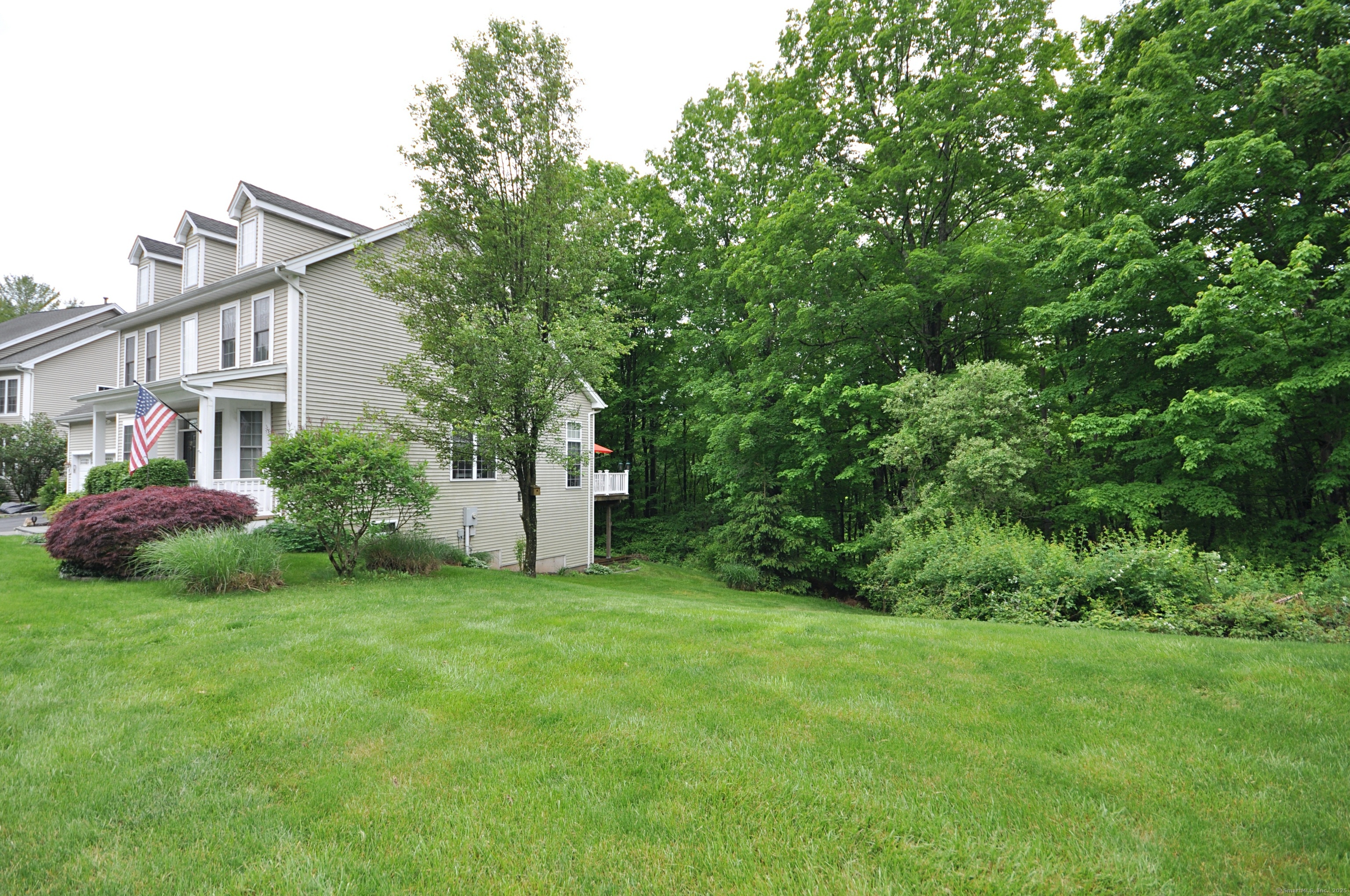 25 Traditions Boulevard 25