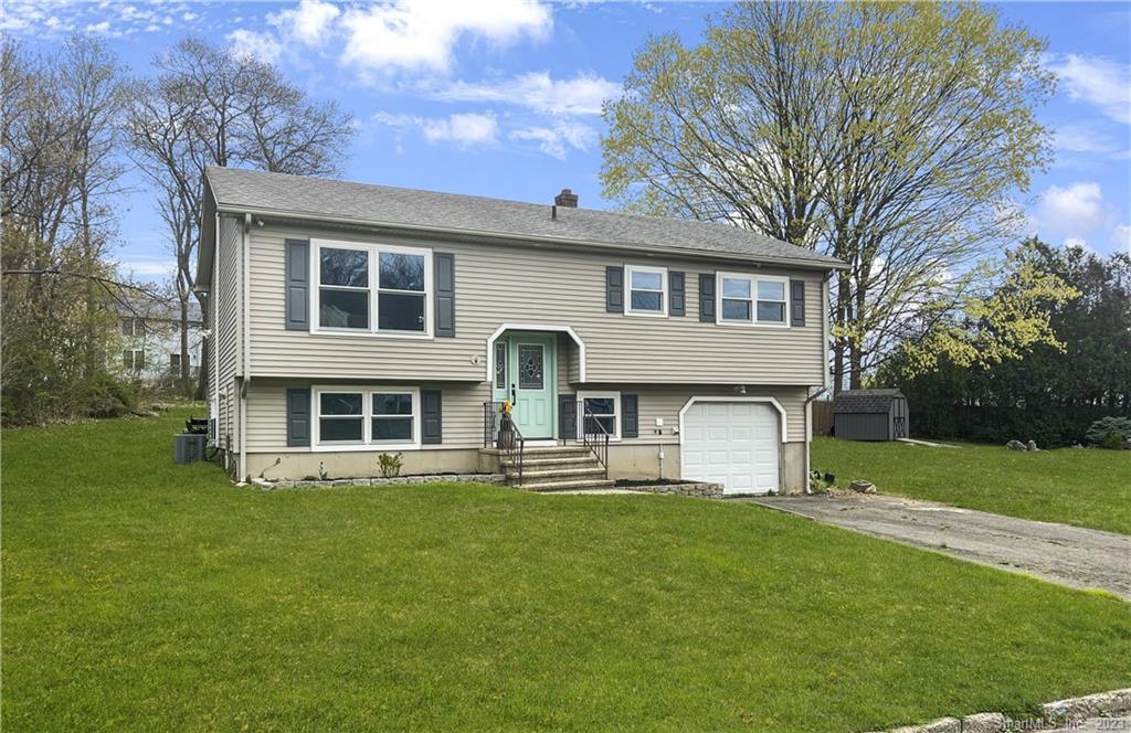 Photo 1 of 28 of 166 Bluebird Drive house