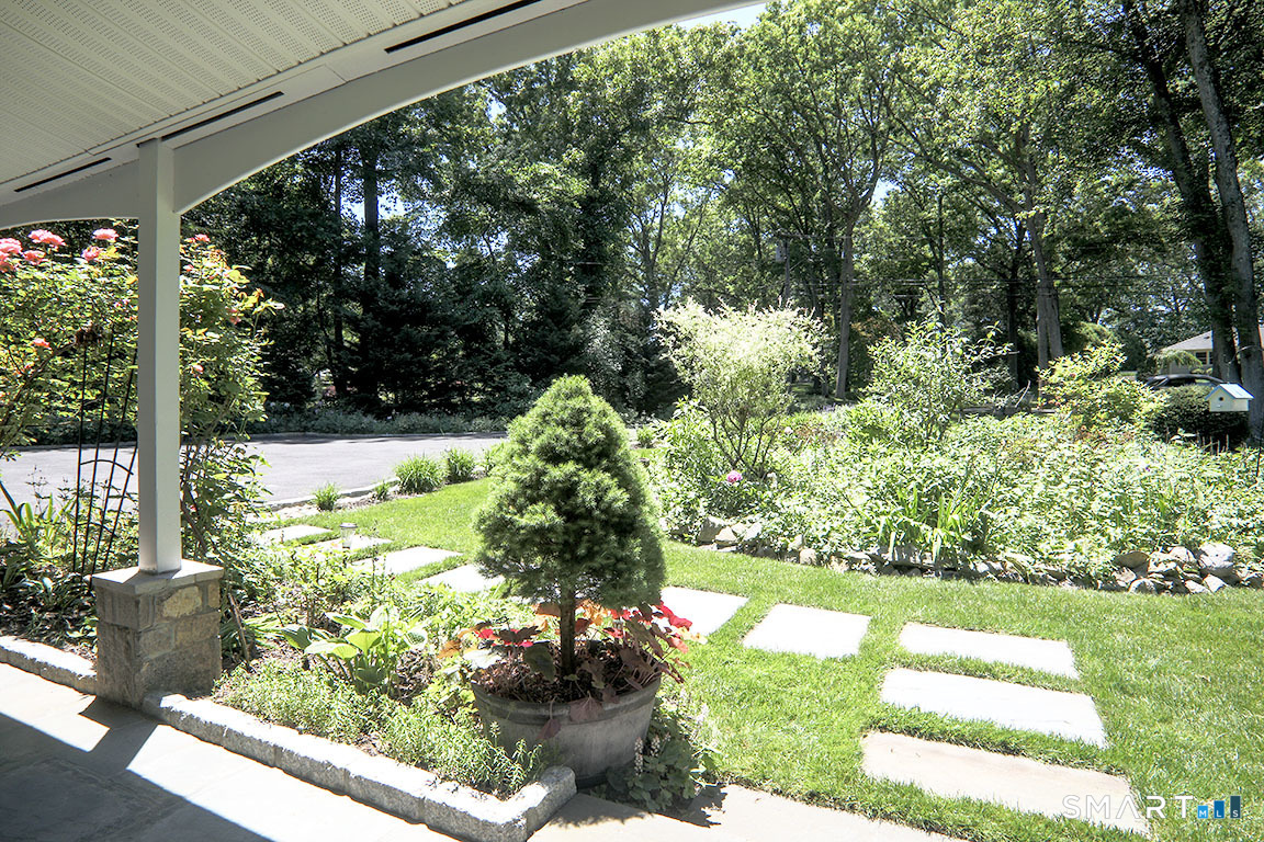 36 Creeping Hemlock Drive