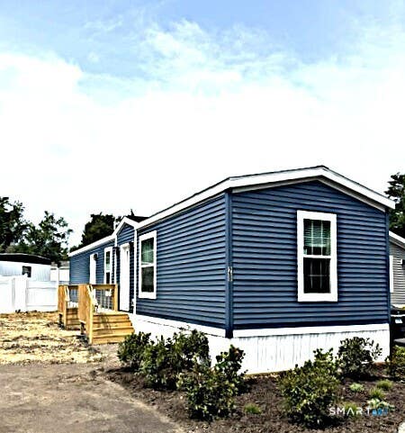 Mobile Home For Sale - 301 S Main Street #LOT 28<br/> Newtown, CT 06470