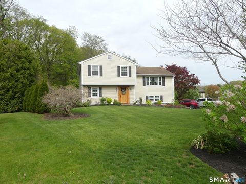Photo of 16 Teri Court, Southington, CT 06489 (MLS # 24173269)