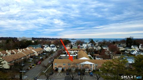 Condo For Sale - 54 Lindstrom Road #54<br/> Stamford, CT 06902