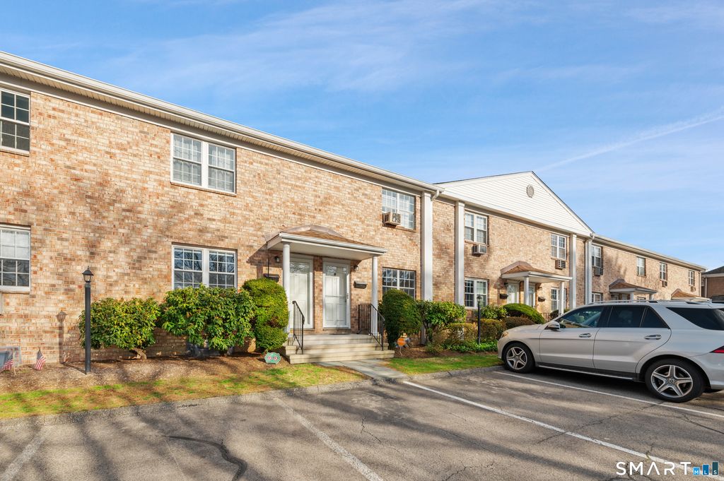 Photo of 54 Lindstrom Road #54, Stamford, CT 06902 (MLS # 24162859)