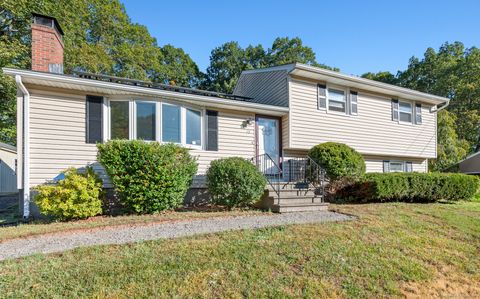 Photo of 18 Timber Hill Road, Plainville, CT 06062 (MLS # 24130983)