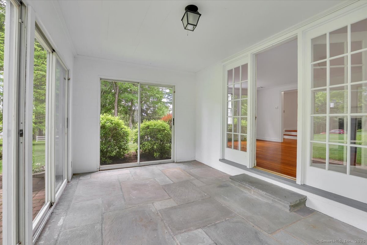 222 Crest Road, Middlebury, Connecticut image 16
