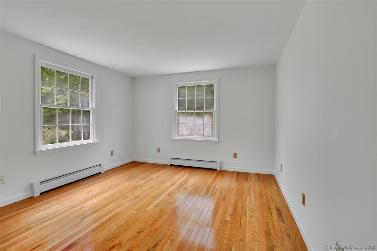 222 Crest Road, Middlebury, Connecticut image 20