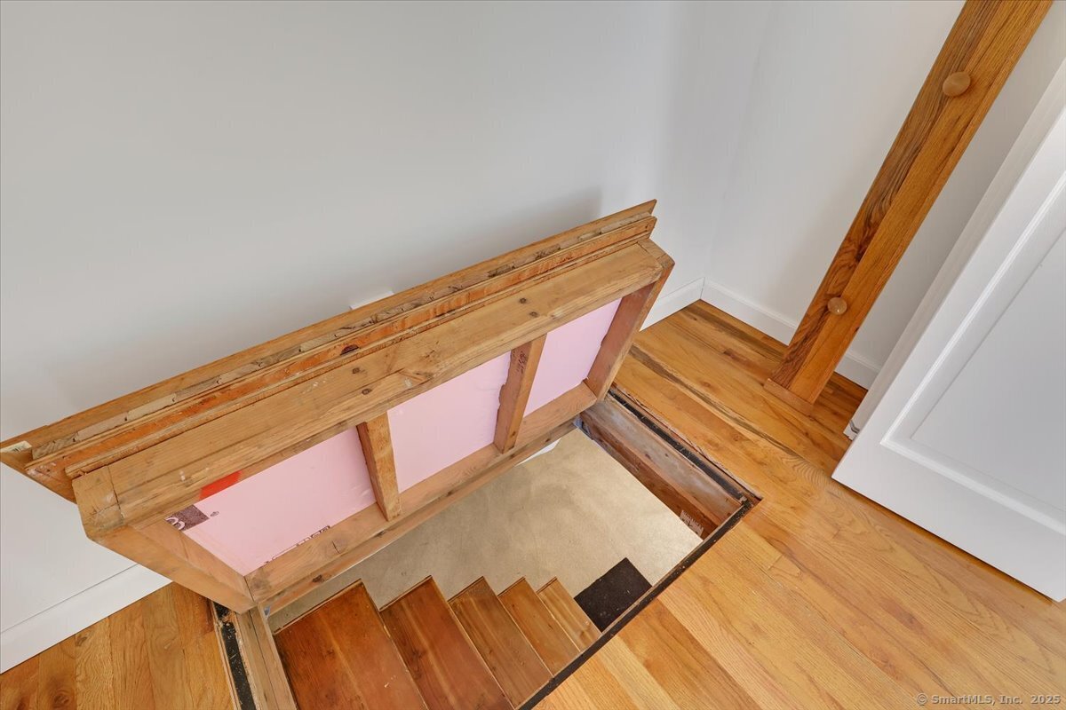 222 Crest Road, Middlebury, Connecticut image 19