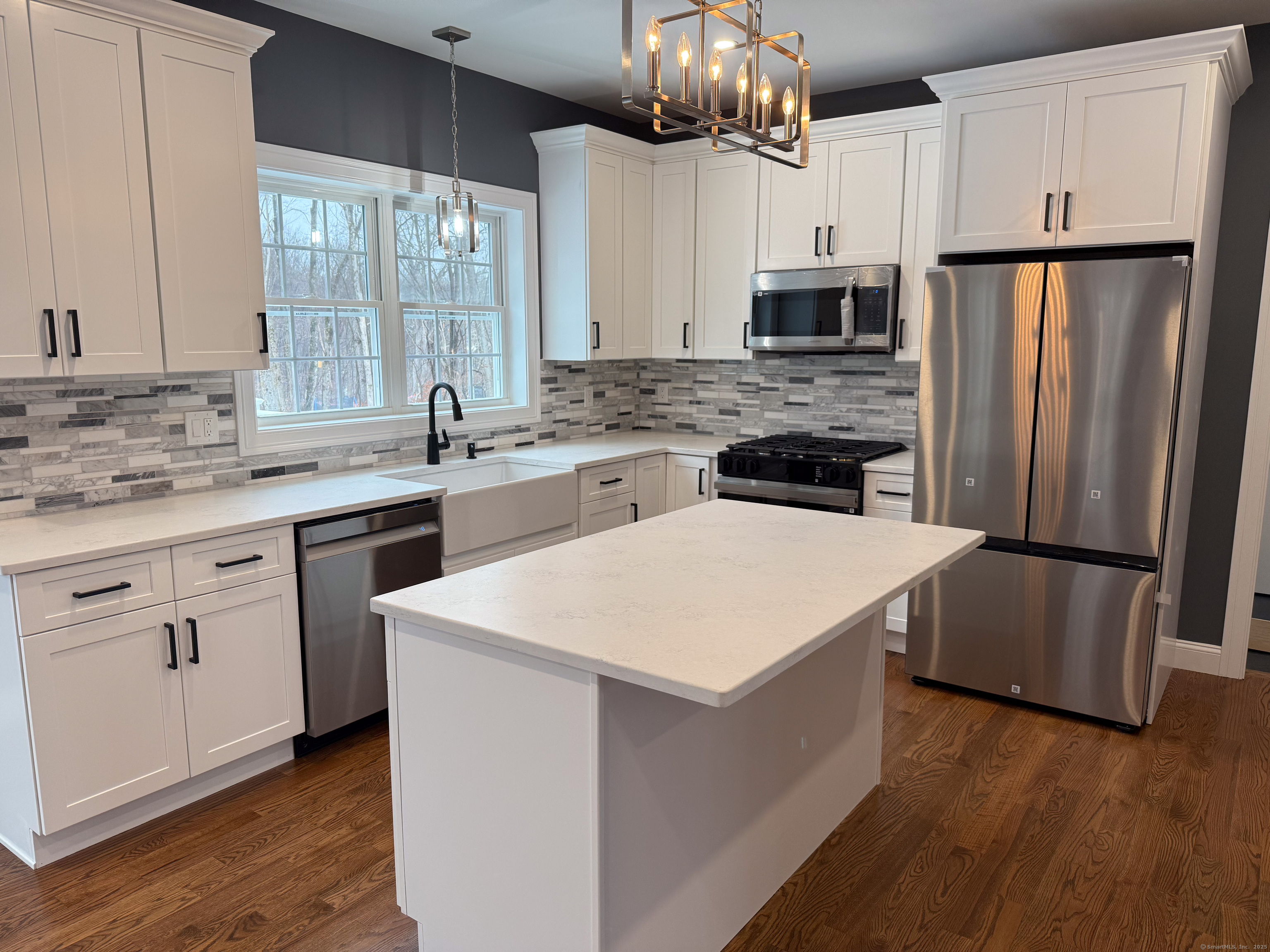 Barkhamsted, Connecticut 06063, United States, 4 Bedrooms Bedrooms, ,3 BathroomsBathrooms,Residential,Pending,50813