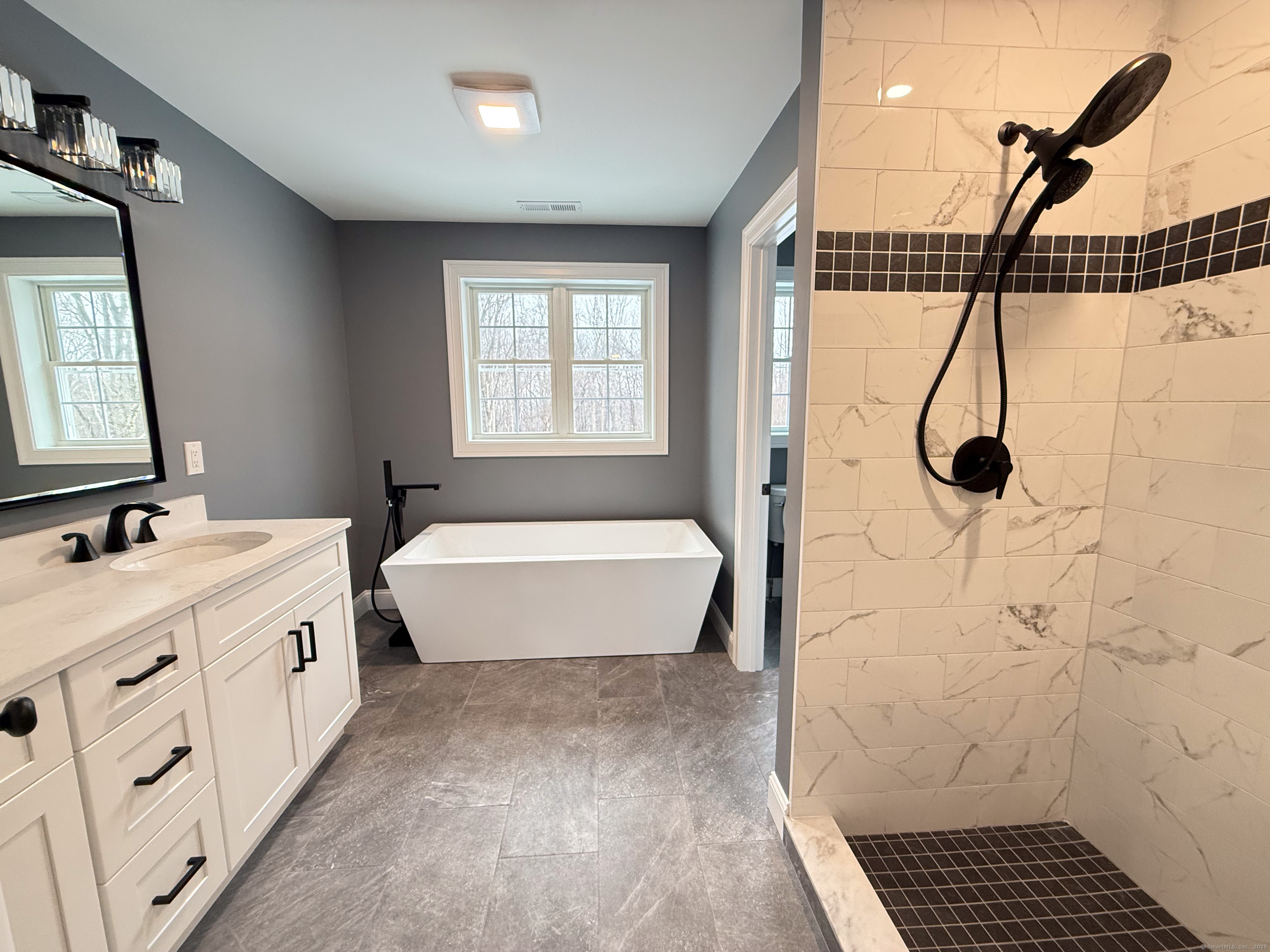 Barkhamsted, Connecticut 06063, United States, 4 Bedrooms Bedrooms, ,3 BathroomsBathrooms,Residential,Pending,50813