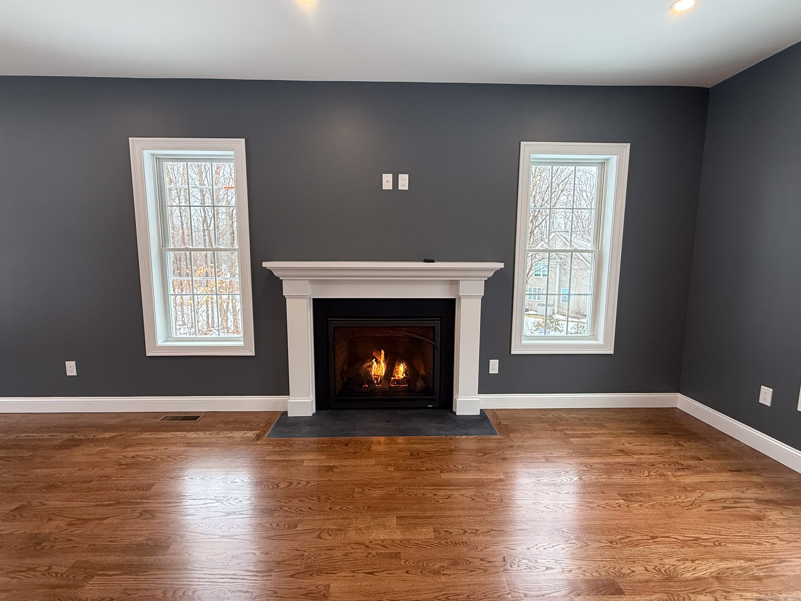 Barkhamsted, Connecticut 06063, United States, 4 Bedrooms Bedrooms, ,3 BathroomsBathrooms,Residential,Pending,50813