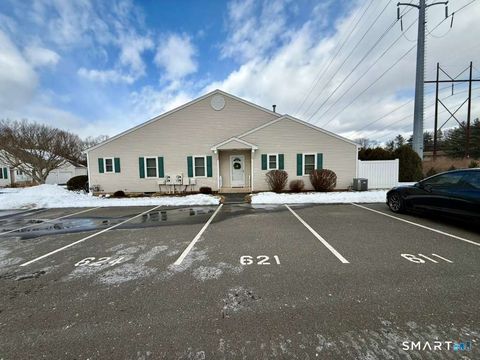 Photo of 621 Overlook Path #621, Southington, CT 06489 (MLS # 24146494)