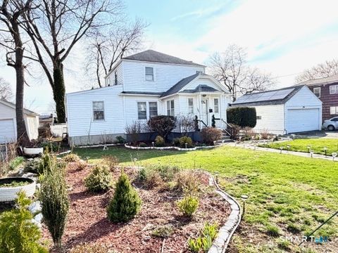 Tiny photo for 185 Grandview Avenue, Bridgeport, CT 06606 (MLS # 24164512)