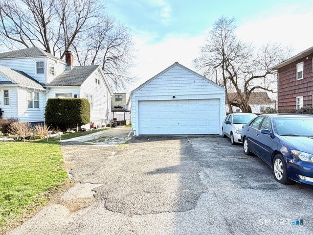 185 Grandview Avenue