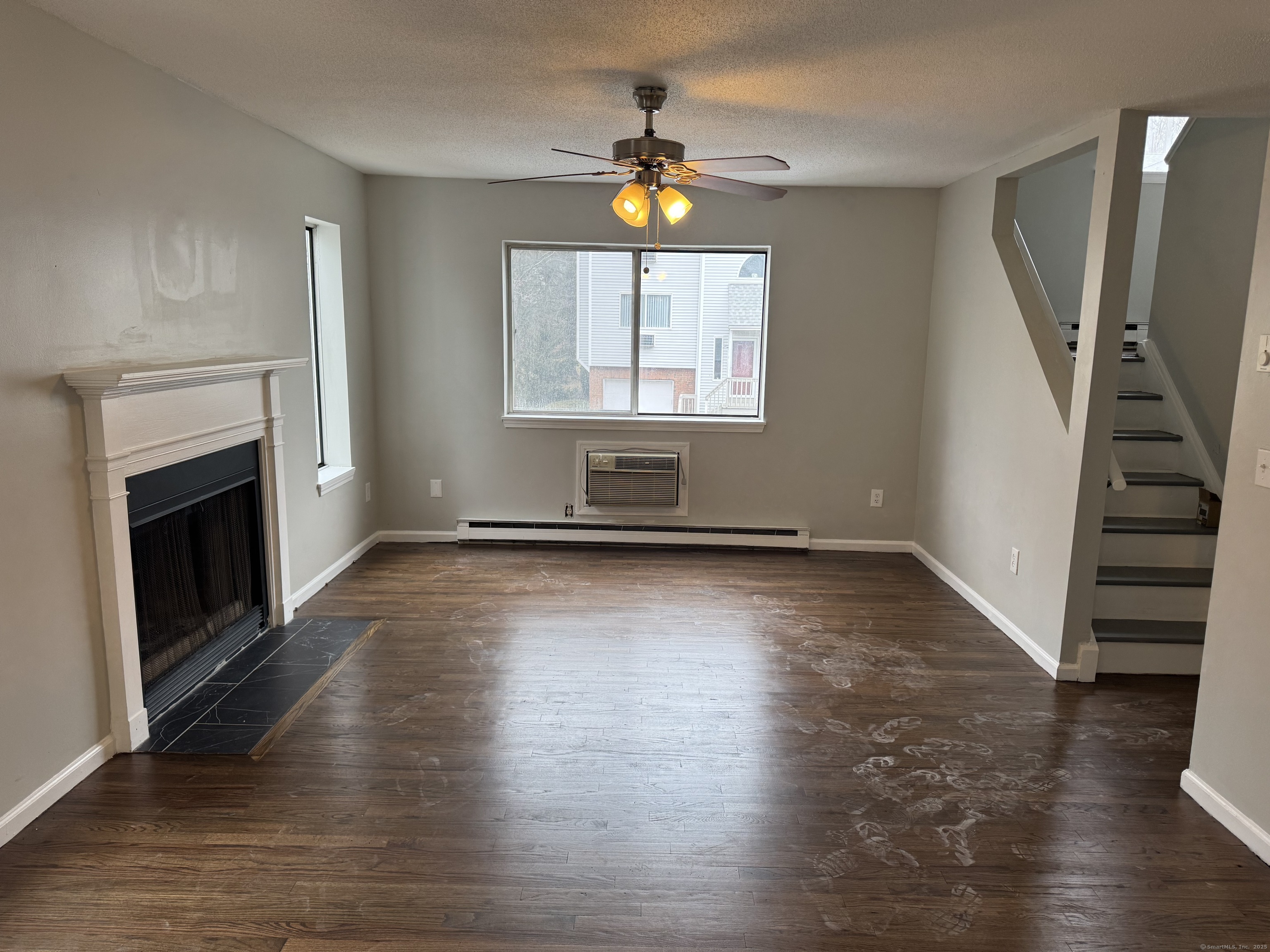 925 Oronoke Road #12H, Waterbury, Connecticut image 3