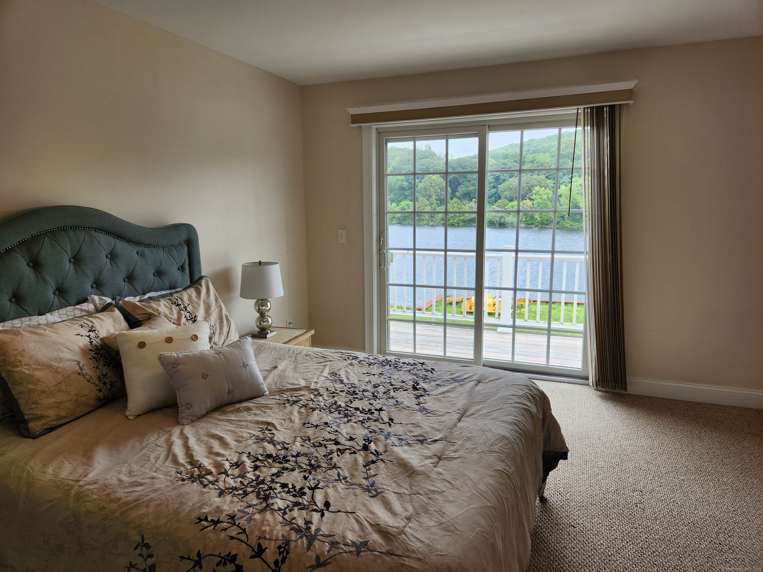190 S Thames Street #12, Norwich, Connecticut image 24