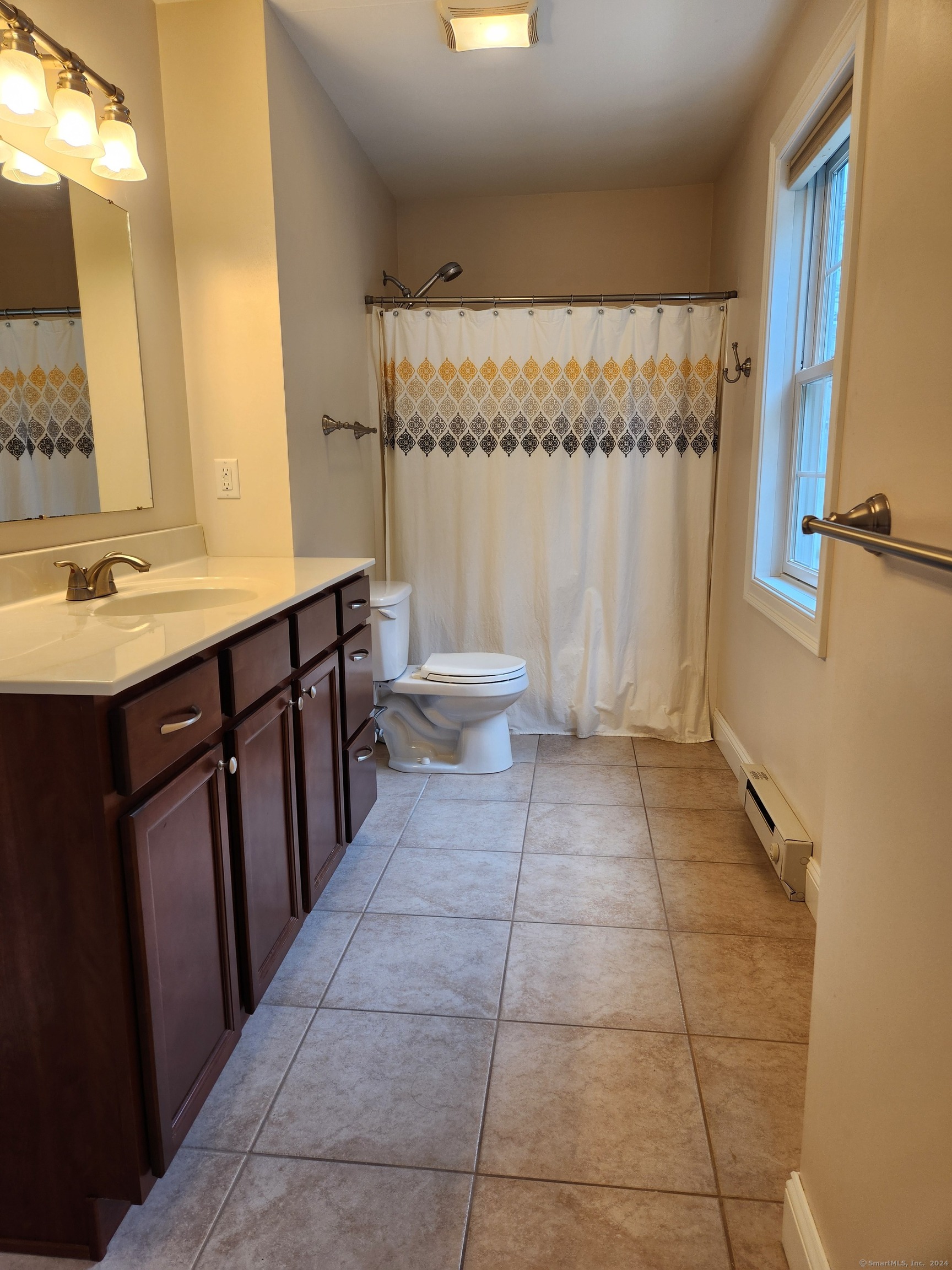 190 S Thames Street #12, Norwich, Connecticut image 21