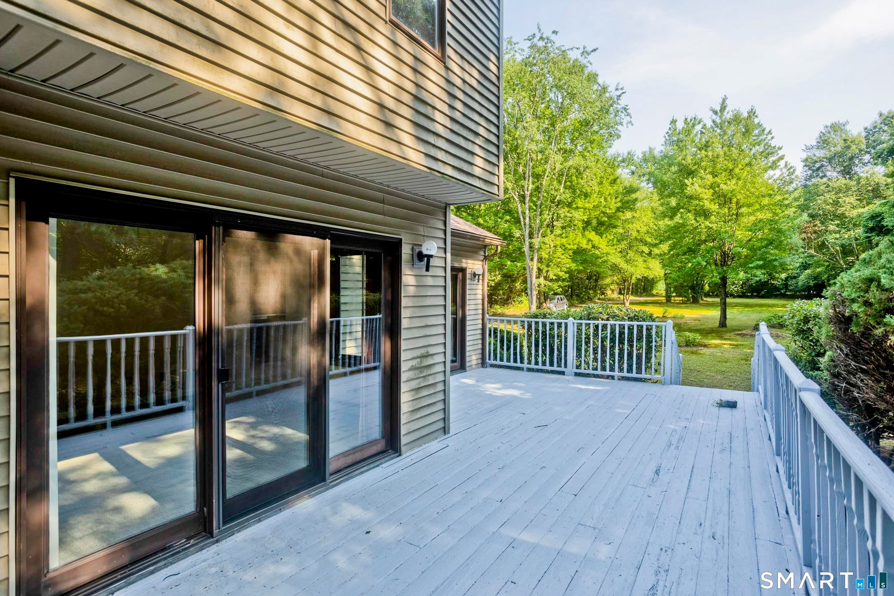 80 West View Drive