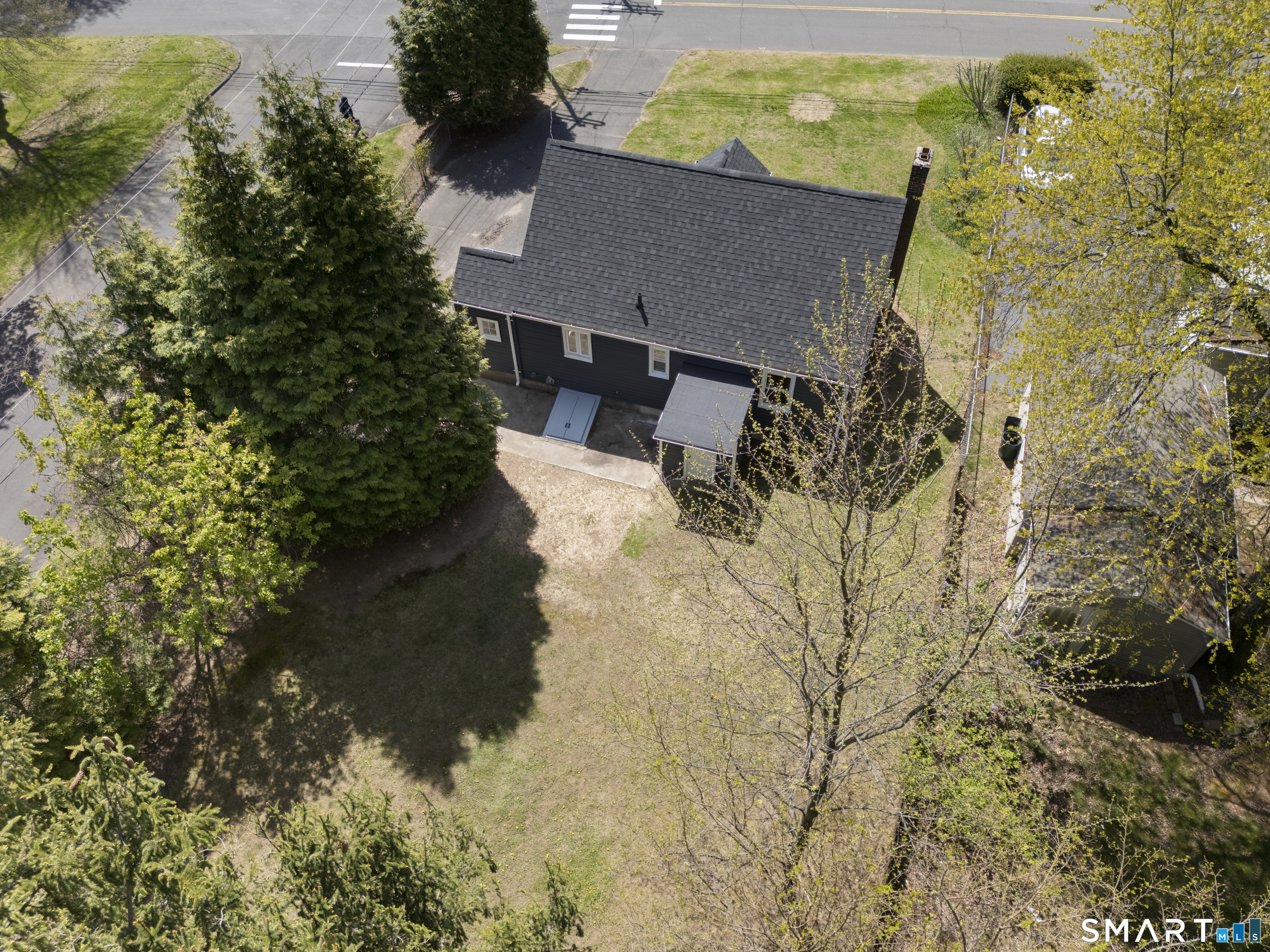 122 Capen Street