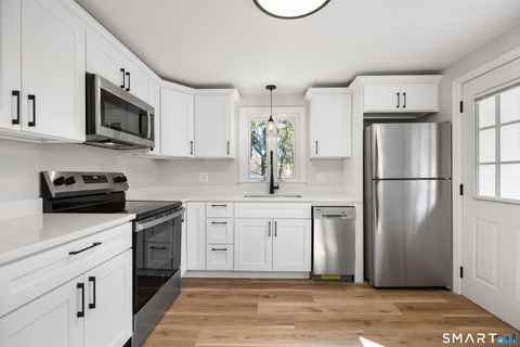 Tiny photo for 122 Capen Street, Windsor, CT 06095 (MLS # 24172291)