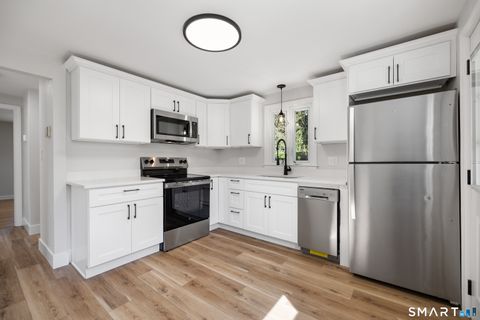 Tiny photo for 122 Capen Street, Windsor, CT 06095 (MLS # 24172291)