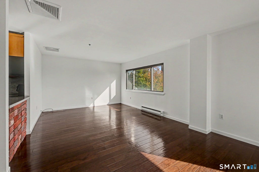 Photo of 1633 Washington Boulevard #4B, Stamford, CT 06902 (MLS # 24216615)