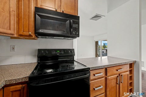 Tiny photo for 1633 Washington Boulevard #4B, Stamford, CT 06902 (MLS # 24216615)
