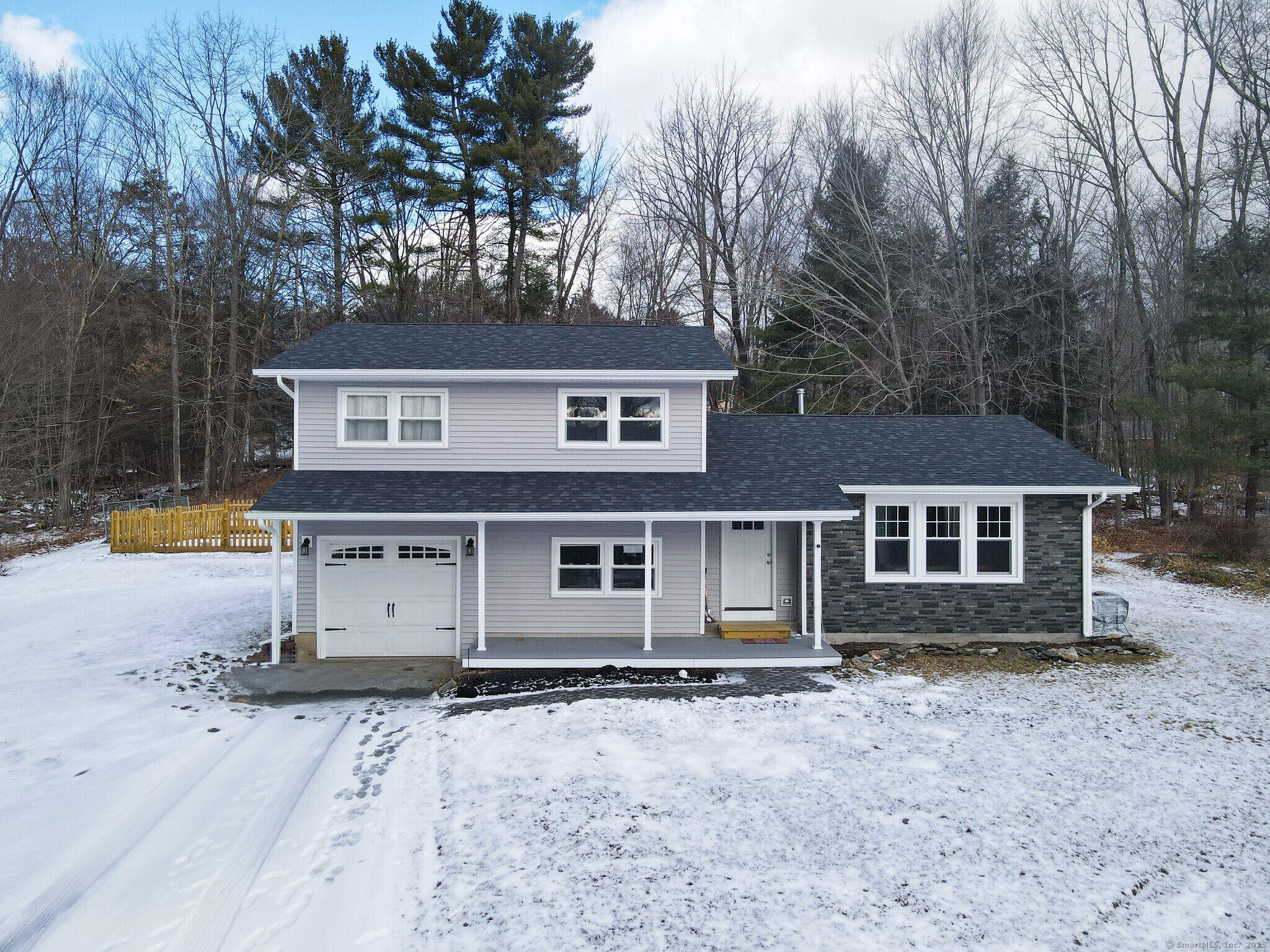 Property for Sale at Gillette Road, New Hartford, Connecticut - Bedrooms: 3 
Bathrooms: 2 
Rooms: 6  - $475,000