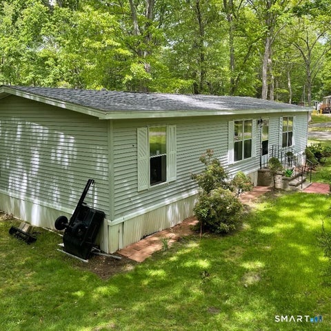 Mobile Home For Sale - 17 Evergreen Park<br/> Clinton, CT 06413