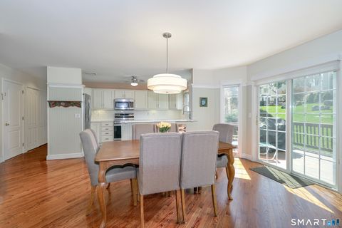 Tiny photo for 415 pitkin Hollow #415, Trumbull, CT 06611 (MLS # 24165199)