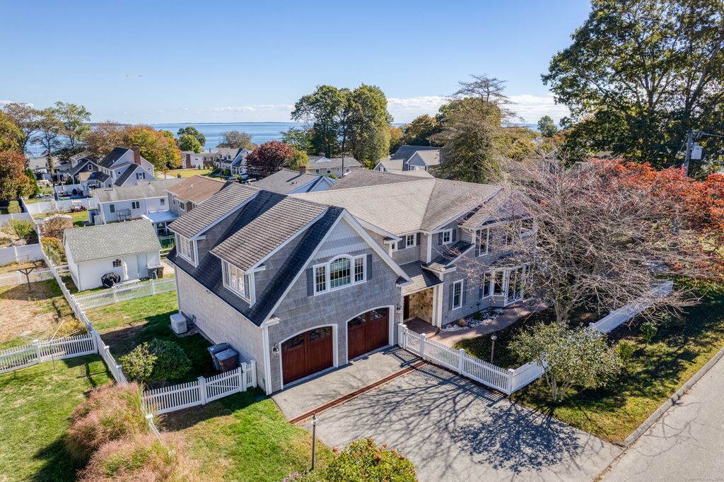 Photo of 35 Bellaire Road, East Lyme, CT 06357 (MLS # 24132595)