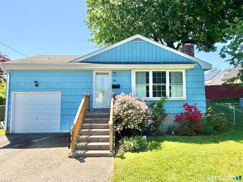 Photo of 445 Wiklund Avenue, Stratford, CT 06614 (MLS # 24176425)