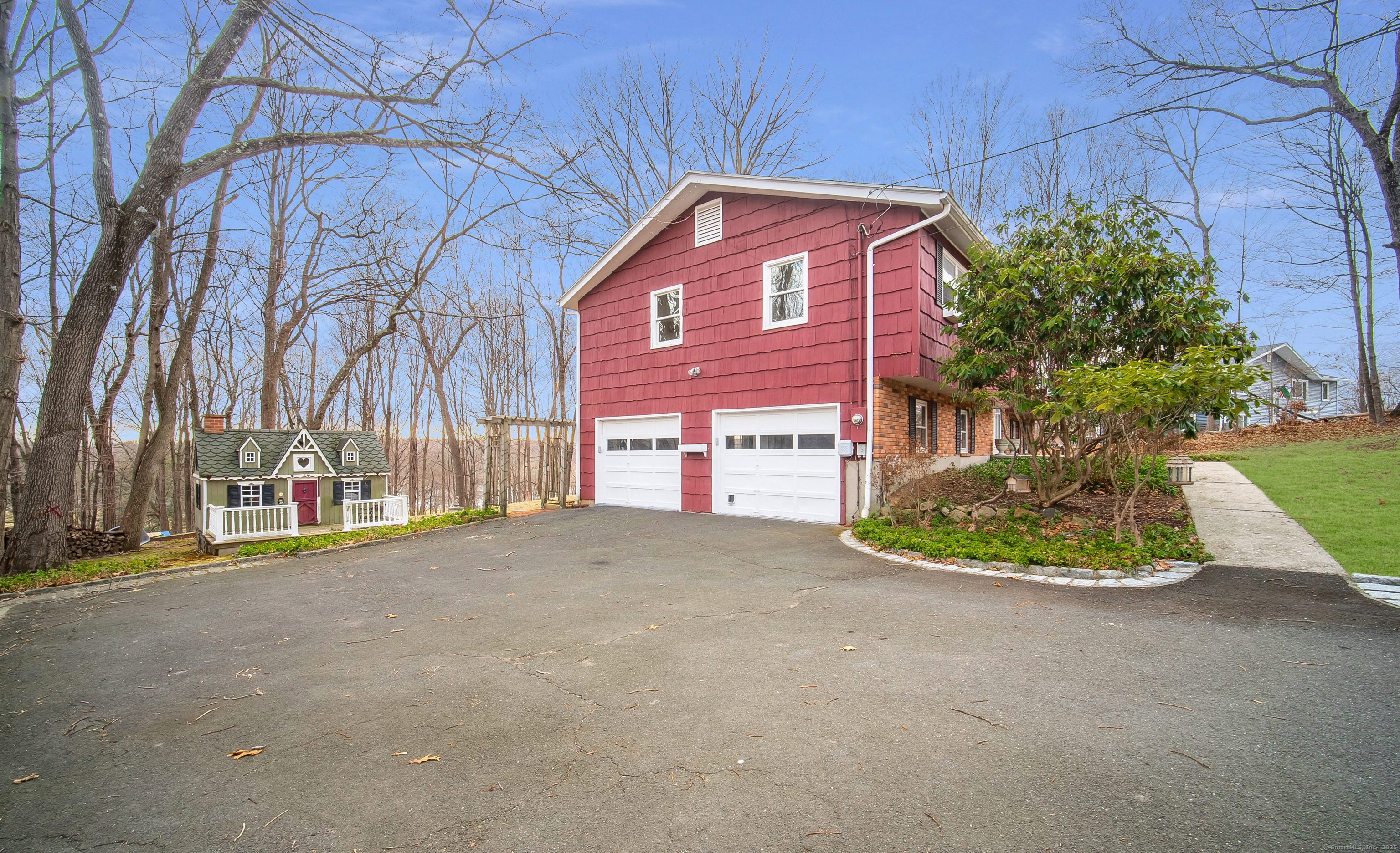 7 John Perry Drive, Danbury, Connecticut image 4
