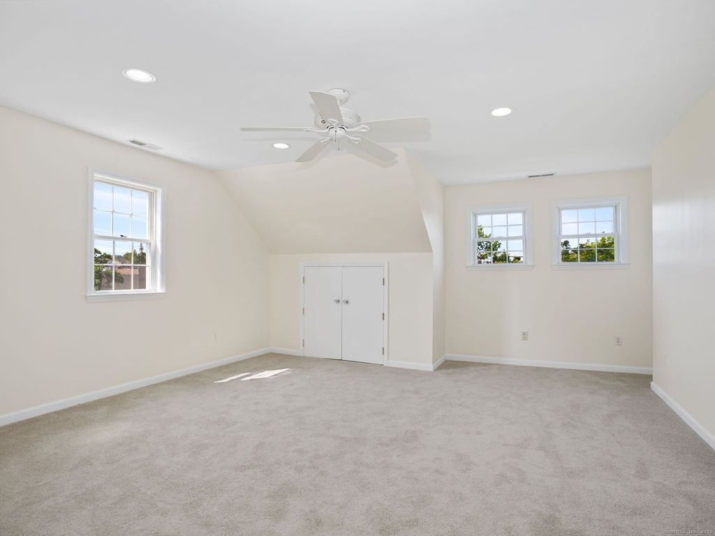 Photo of 19 Stillwater Avenue #APT E, Stamford, CT 06902 (MLS # 24141892)