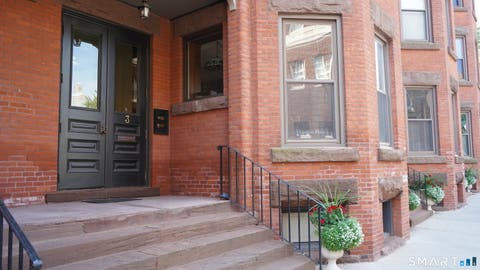 Photo of 3 Linden Place #3A, Hartford, CT 06106 (MLS # 24200627)